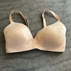 Tommy John Floral Lace Bra in Beige